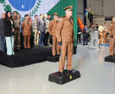 O tenente-coronel Júlio Cesar Pucci dos Santos assumiu nesta quinta-feira (17) o comando do Batalhão de Polícia Militar de Operações Aéreas (BPMOA). O evento aconteceu na sede do BPMOA, no Hangar 12 do Aeroporto Bacacheri, em Curitiba. Autoridades políticas e militares estiveram no evento.