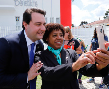 Foi inaugurada nesta terça-feira (22) a sede do Instituto Princesa Benedikte em Curitiba, primeiro projeto social dinamarquês no Brasil, que vai abrigar crianças que foram retiradas da guarda dos pais, vítimas de abandono ou violência. O governador Carlos Massa Ratinho Junior participou evento, que contou com a presença da princesa Benedikte da Dinamarca, patrona da entidade.