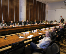 Reunião no Palácio Iguaçu.  22/10/2019  -  Foto: Geraldo Bubniak/AEN