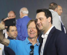 O governador Carlos Massa Ratinho Junior e o presidente da Copel, Daniel Slaviero, lançam nesta terça-feira (29) o Programa Paraná Trifásico, em Curitiba