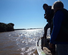 O Instituto Ambiental do Paraná (IAP) anuncia o período de restrição à pesca de espécies nativas no Paraná a partir desta sexta-feira (01) e segue até março de 2020. Todas as espécies nativas do Estado são protegidas, como bagre, dourado, jaú, pintado e lambari. É durante esse período, conhecido como piracema, que a maioria delas se reproduz. Foto: Arquivo/IAP