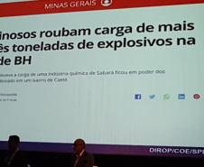 O Batalhão de Polícia Rodoviária (BPRv) participou do Seminário Raízen Sudeste, Roubos de Cargas, Fraudes e Delitos Conexos, realizado na cidade de Mairinque, no estado de São Paulo, terça-feira (29). No encontro foram discutidas estratégias de policiamento, inovações e tecnologias aplicáveis à segurança viária. O Paraná se destacou pelos baixos índices de roubos de carga: 3% de todos os crimes deste tipo no Brasil ocorreram em estradas estaduais paranaenses. Foto: Divulgação/SESP