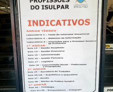 A empresa pública Portos do Paraná participa nesta quarta e quinta-feira (30 e 31) da 8ª edição da Feira de Profissões do Instituto Superior do Litoral do Paraná (Isulpar). A intenção é mostrar aos alunos e visitantes as oportunidades de carreira na atividade portuária, principal geradora de emprego e renda em Paranaguá.Foto:Pierpaolo Nota/Portos do Paraná 