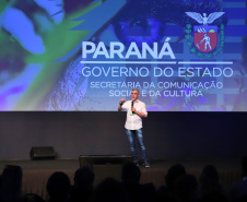 O secretário da Comunicação e Cultura, Hudson José, participa nesta sexta-feira (01), do encontro de capacitação Governo 5.0 no Hotel Rafain Palace & Convention, em Foz do Iguaçu. Foz do Iguaçu, 01/11/2019 - Foto: José Fernando Ogura/AEN