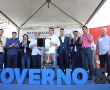 O governador Carlos Massa Ratinho Junior assinou na manhã desta terça-feira (12) a transferência da sede do Governo do Paraná para Pato Branco, polo do Sudoeste do Paraná