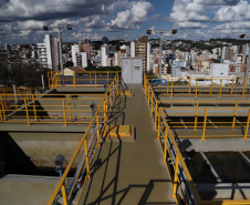 O Governo do Estado entregou nesta terça-feira (12) as obras de melhoria do sistema de abastecimento de água de Pato Branco, na região Sudoeste. O investimento foi de R$ 21 milhões. As obras foram entregues pelo governador Carlos Massa Ratinho Júnior e pelo diretor-presidente da Sanepar, Claudio Stabile.Foto: José Fernando Ogura/AEN