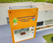 A 4ª Companhia da Polícia Militar, em Capanema, na região Sudoeste do Paraná, ganhou uma nova sede, mais moderna e ampla, com estrutura adequada para atender a população de cinco cidades da região Sudoeste. Além de Capanema, Planalto, Realeza, Pérola do Oeste e Santa Isabel do Oeste, conjunto de cidades próximo à fronteira com a Argentina, também serão assistidas pela Companhia. A inauguração foi nesta quarta-feira (13).Foto: José Fernando Ogura/AEN