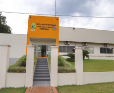 A 4ª Companhia da Polícia Militar, em Capanema, na região Sudoeste do Paraná, ganhou uma nova sede, mais moderna e ampla, com estrutura adequada para atender a população de cinco cidades da região Sudoeste. Além de Capanema, Planalto, Realeza, Pérola do Oeste e Santa Isabel do Oeste, conjunto de cidades próximo à fronteira com a Argentina, também serão assistidas pela Companhia. A inauguração foi nesta quarta-feira (13).Foto: José Fernando Ogura/AEN