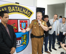 A 4ª Companhia da Polícia Militar, em Capanema, na região Sudoeste do Paraná, ganhou uma nova sede, mais moderna e ampla, com estrutura adequada para atender a população de cinco cidades da região Sudoeste. Além de Capanema, Planalto, Realeza, Pérola do Oeste e Santa Isabel do Oeste, conjunto de cidades próximo à fronteira com a Argentina, também serão assistidas pela Companhia. A inauguração foi nesta quarta-feira (13).Foto: José Fernando Ogura/AEN