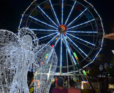Festas de Natal já iluminam muitas cidades do Paraná. Francisco Beltrão. Foto: Prefeitura de Francisco Beltrão
