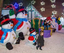 Festas de Natal já iluminam muitas cidades do Paraná.São José dos Pinhais.Foto:Edison Renato/Prefeitura de São José dos Pinhais