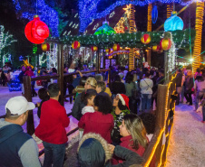 Festas de Natal já iluminam muitas cidades do Paraná.São José dos Pinhais.Foto:Edison Renato/Prefeitura de São José dos Pinhais