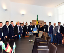 O governador Carlos Massa Ratinho Junior participou nesta quinta-feira (21) da Smart City Expo Barcelona, maior exposição global sobre mobilidade, inovação, desenvolvimento urbano, transformação digital, inclusão e cidades compartilhadas. Em março do ano que vem, a edição brasileira da feira acontecerá em Curitiba.Foto: Divulgação/AEN