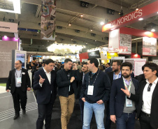 O governador Carlos Massa Ratinho Junior participou nesta quinta-feira (21) da Smart City Expo Barcelona, maior exposição global sobre mobilidade, inovação, desenvolvimento urbano, transformação digital, inclusão e cidades compartilhadas. Em março do ano que vem, a edição brasileira da feira acontecerá em Curitiba.Foto: Divulgação/AEN