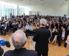 O Governador Carlos Massa Ratinho Júnior e o secretário estadual da Agricultura e Abastecimento, Norberto Ortigara, lançam nesta terça-feira (26),  o programa de Desenvolvimento e Revitalização da Viticultura e da Agroindústria Vitícola no Paraná, o Revitis.   Curitiba, 26/11/2019 - Foto: Geraldo Bubniak/AEN