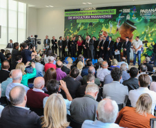 O Governador Carlos Massa Ratinho Júnior e o secretário estadual da Agricultura e Abastecimento, Norberto Ortigara, lançam nesta terça-feira (26),  o programa de Desenvolvimento e Revitalização da Viticultura e da Agroindústria Vitícola no Paraná, o Revitis.   Curitiba, 26/11/2019 - Foto: Geraldo Bubniak/AEN