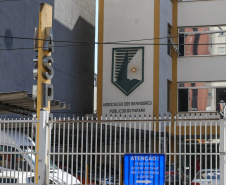 A Associação dos Servidores Públicos do Paraná (ASPP), entidade que congrega 54 mil funcionários do Estado, celebrou a decisão do governador Carlos Massa Ratinho Junior de antecipar o pagamento do 13º salário para o dia 4 de dezembro e a folha de dezembro e o terço de férias para o dia 23 de dezembro. 29/11/2019  -  Foto: Geraldo Bubniak/AEN