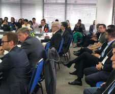 O diretor-geral da Secretaria de Estado da Fazenda, João Giona Junior, avalia que a participação de representantes da Casa Civil do governo federal e da Presidência da República na reunião da Comissão de Gestão Fazendária (Cogef), que acontece em Curitiba, é importante sinalização do interesse do governo federal nas políticas de gestão fiscal dos Estados. Em sua opinião, isso deve se refletir no avanço dessas pautas estratégicas.Foto:SEFA