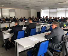 O diretor-geral da Secretaria de Estado da Fazenda, João Giona Junior, avalia que a participação de representantes da Casa Civil do governo federal e da Presidência da República na reunião da Comissão de Gestão Fazendária (Cogef), que acontece em Curitiba, é importante sinalização do interesse do governo federal nas políticas de gestão fiscal dos Estados. Em sua opinião, isso deve se refletir no avanço dessas pautas estratégicas.Foto: SEFA