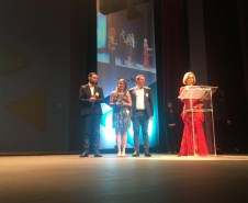 Na Semana Nacional do Turismo, o Paraná concorreu com projetos selecionados entre as Iniciativas de Destaque do Prêmio Nacional de Turismo. Ações de Foz do Iguaçu e de Guarapuava foram selecionadas entre mais de trezentos inscritos. A cerimônia de premiação aconteceui nesta quarta feira (04) em Belo Horizonte (MG).Foto: Edson Thomaz