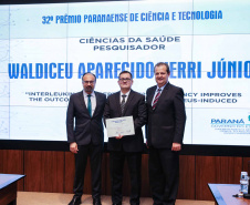 Entrega do 32º Prêmio Paranaense de Ciência e Tecnologia  no Palácio Iguaçu.   Curitiba, 04/12/2019 -  Foto: Geraldo Bubniak/AEN