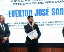 Entrega do 32º Prêmio Paranaense de Ciência e Tecnologia  no Palácio Iguaçu.   Curitiba, 04/12/2019 -  Foto: Geraldo Bubniak/AEN