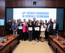Entrega do 32º Prêmio Paranaense de Ciência e Tecnologia  no Palácio Iguaçu.   Curitiba, 04/12/2019 -  Foto: Geraldo Bubniak/AEN