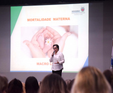 O alerta para o cuidado com o preenchimento de dados foi uma das instruções reforçadas aos profissionais da área da saúde que es reuniram sexta-feira (6), em Curitiba. Foi o quarto encontro macrorregional voltado ao tema: Atenção à Saúde da Mulher e da Criança: inovar para avançar, promovido pela secretaria de Estado da Saúde. Foto:SESA