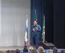 O alerta para o cuidado com o preenchimento de dados foi uma das instruções reforçadas aos profissionais da área da saúde que es reuniram sexta-feira (6), em Curitiba. Foi o quarto encontro macrorregional voltado ao tema: Atenção à Saúde da Mulher e da Criança: inovar para avançar, promovido pela secretaria de Estado da Saúde. Foto:SESA
