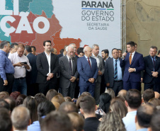 O governador Carlos Massa Ratinho Junior recebeu nesta quarta-feira (11),  no Palácio Iguaçu, prefeitos de municípios de diversas regiões do Estado. No encontro foram assinados convênios para liberação de recursos destinados a ações na área da saúde. Os convênios foram assinados, também, pelo secretário de Estado da Saúde, Beto Preto. Curitiba,11/12/2109 Foto:Jaelson Lucas / AEN