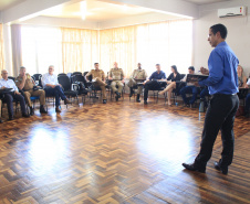 O Paraná e Santa Catarina vão intensificar a defesa agropecuária nas suas divisas e na fronteira com a Argentina. Representantes dos dois estados se reuniram quarta-feira (11), em Barracão, no Sudoeste, para debater estratégias de controle do trânsito de animais. Foto:SEAB