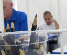 As provas do Exame Nacional do Ensino Médio Para Privados de Liberdade (Enem-PPL) foram aplicadas nesta terça e quarta-feira (11 e 12), em 28 unidades prisionais de todas as regiões do Estado. Foto: Depen