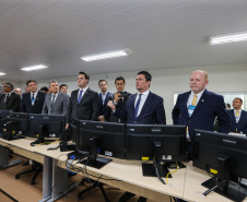 O Governador Carlos Massa Ratinho Junior e o ministro da Justiça e Segurança Pública, Sergio Moro, inauguram nesta segunda-feira (16),  em Foz do Iguaçu, o Centro Integrado de Operações de Fronteira. O CIOF reforçará as ações estratégicas estaduais de combate ao tráfico e ao crime organizado. A estrutura passa a integrar o Parque Tecnológico Itaipu, na Itaipu Binacional.Foz do Iguaçu, 16/12/2019 -  Foto: Geraldo Bubniak/AEN