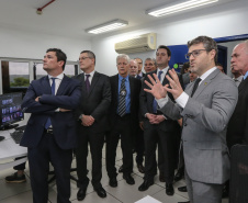 O Governador Carlos Massa Ratinho Junior e o ministro da Justiça e Segurança Pública, Sergio Moro, inauguram nesta segunda-feira (16),  em Foz do Iguaçu, as operações do Fronteira Tech  na Ponte Internacional da Amizade, que liga Foz do Iguaçu/PR à Ciudad del Este/PY. A iniciativa promover o uso de tecnologias digitais com foco na segurança pública. Foz do Iguaçu, 16/12/2019 -  Foto: Geraldo Bubniak/AEN