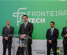 O Governador Carlos Massa Ratinho Junior e o ministro da Justiça e Segurança Pública, Sergio Moro, inauguram nesta segunda-feira (16),  em Foz do Iguaçu, as operações do Fronteira Tech  na Ponte Internacional da Amizade, que liga Foz do Iguaçu/PR à Ciudad del Este/PY. A iniciativa promover o uso de tecnologias digitais com foco na segurança pública. Foz do Iguaçu, 16/12/2019 -  Foto: Geraldo Bubniak/AEN
