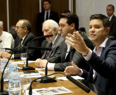 Governador Carlos Massa Ratinho Junior em reunião com os secretários. Curitiba,17/12/2019 Foto:Jaelson Lucas / AEN