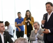 O Governo do Estado e a Klabin anunciaram nesta terça-feira (17) um investimento de R$ 450 milhões da empresa para obras de infraestrutura