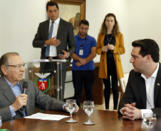 O Governo do Estado e a Klabin anunciaram nesta terça-feira (17) um investimento de R$ 450 milhões da empresa para obras de infraestrutura