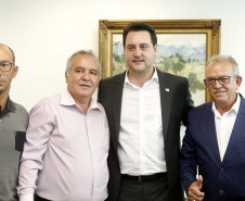 O Governo do Estado e a Klabin anunciaram nesta terça-feira (17) um investimento de R$ 450 milhões da empresa para obras de infraestrutura