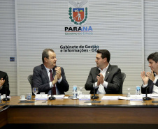 Governador Carlos Massa Ratinho Junior da posse aos novos conselheiros  do Conselho Paranaense de Ciência e tecnologia. Curitiba,17/12/2019 Foto:Jaelson Lucas / AEN