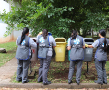 No “Dia D” de combate à dengue organizado pelo Governo do Estado, nesta quarta-feira (18), a incubadora do Instituto de Tecnologia do Paraná (Tecpar) recebe uma nova empresa – a Forrest Brasil Tecnologia, que desenvolveu um projeto inovador para ataque ao mosquito Aedes aegypti.Foto: Tecpar