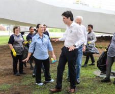 Governo do Estado em campanha para envolver a sociedade paranaense em um grande mutirão de prevenção e de combate à dengue no Paraná, nas secretarias e demais órgãos estaduais realizam dezenas de ações para conscientização e orientação sobre cuidados para prevenir a doença.   18/12/2019  -  Foto: Geraldo Bubniak/AEN