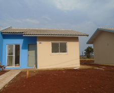 Cohapar, Caixa Econômica e prefeitura inauguraram conjunto habitacional com 128 imóveis em Santo Antônio da Platina, enquanto chaves de 47 unidades do programa Habita Paraná foram entregues à população de Cornélio Procópio. 
