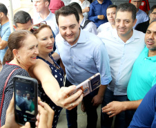 A instalação de uma indústria de alimentos vai gerar 650 empregos diretos em Cambé, na Região Metropolitana de Londrina, Norte do Paraná. O investimento de R$ 170 milhões é do Grupo Muffato e foi anunciado nesta sexta-feira (20) em evento com o governador Carlos Massa Ratinho Junior e o diretor da empresa, Everton Muffato, realizado na prefeitura de Cambé.