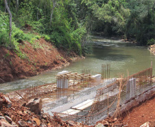 Obras, que seguem dentro do cronograma, ampliam em 25% a produção de água da cidade
Foto: Sanepar