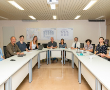 Empresas que buscam identificar e minimizar os impactos de suas atividades sobre o meio ambiente contam com o apoio do Instituto de Tecnologia do Paraná (Tecpar) para desenvolver ações sustentáveis. A divisão Tecpar Certificação é a única organização do país credenciada para oferecer a Certificação Life.