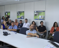 Dirigentes e técnicos do Serviço Social Autônomo (Paranacidade) apresentaram nesta quinta-feira (16) a integrantes da Comissão de Voluntárias em Prol de Cidades Mais Inclusivas para as Mulheres, do Conselho de Urbanismo e Arquitetura do Paraná, Programas de Ação a Secretaria do Desenvolvimento Urbano e de Obras Públicas e do Paranacidade, com vistas à promoção do desenvolvimento urbano no Estado.