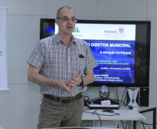 Dirigentes e técnicos do Serviço Social Autônomo (Paranacidade) apresentaram nesta quinta-feira (16) a integrantes da Comissão de Voluntárias em Prol de Cidades Mais Inclusivas para as Mulheres, do Conselho de Urbanismo e Arquitetura do Paraná, Programas de Ação a Secretaria do Desenvolvimento Urbano e de Obras Públicas e do Paranacidade, com vistas à promoção do desenvolvimento urbano no Estado.