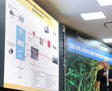 O Governador Carlos Massa Ratinho Junior lança nesta sexta-feira (17/01) o  projeto de transformação de subprodutos da agropecuária e da agroindústria em energias renováveis, no Biopark em Toledo. Serão implantadas uma usina de biometano (combustível veicular) e duas de geração de energia elétrica, a partir de dejetos suínos. Toledo, 17/01/2020 -  Foto: Geraldo Bubniak/AEN