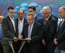O Governador Carlos Massa Ratinho Junior lança nesta sexta-feira (17/01) o  projeto de transformação de subprodutos da agropecuária e da agroindústria em energias renováveis, no Biopark em Toledo. Serão implantadas uma usina de biometano (combustível veicular) e duas de geração de energia elétrica, a partir de dejetos suínos. Toledo, 17/01/2020 -  Foto: Geraldo Bubniak/AEN
